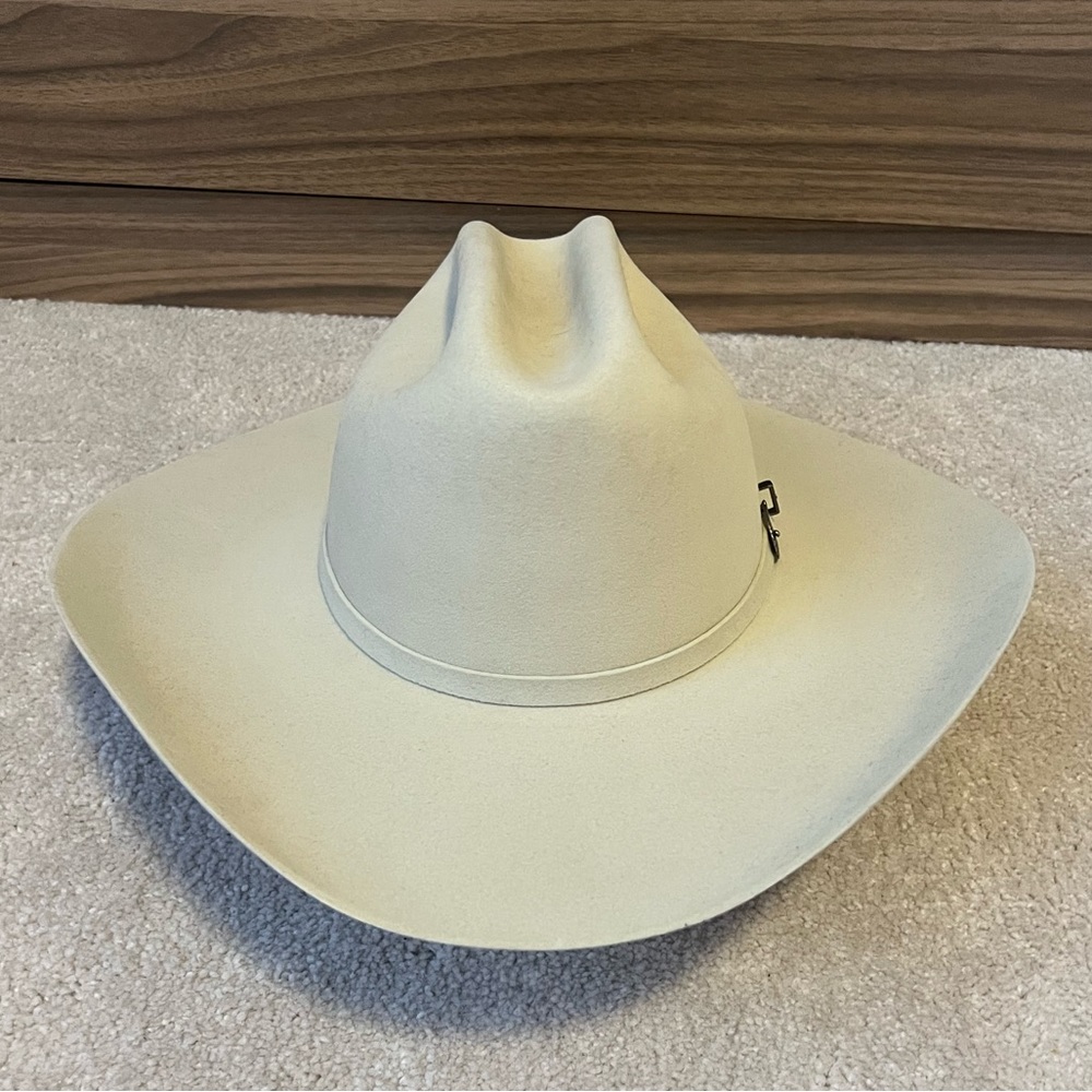 Biltmore 58/7 6X hat - perfect condition!